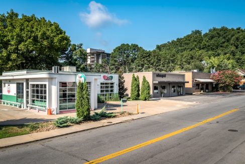 3513 Old Cantrell-4