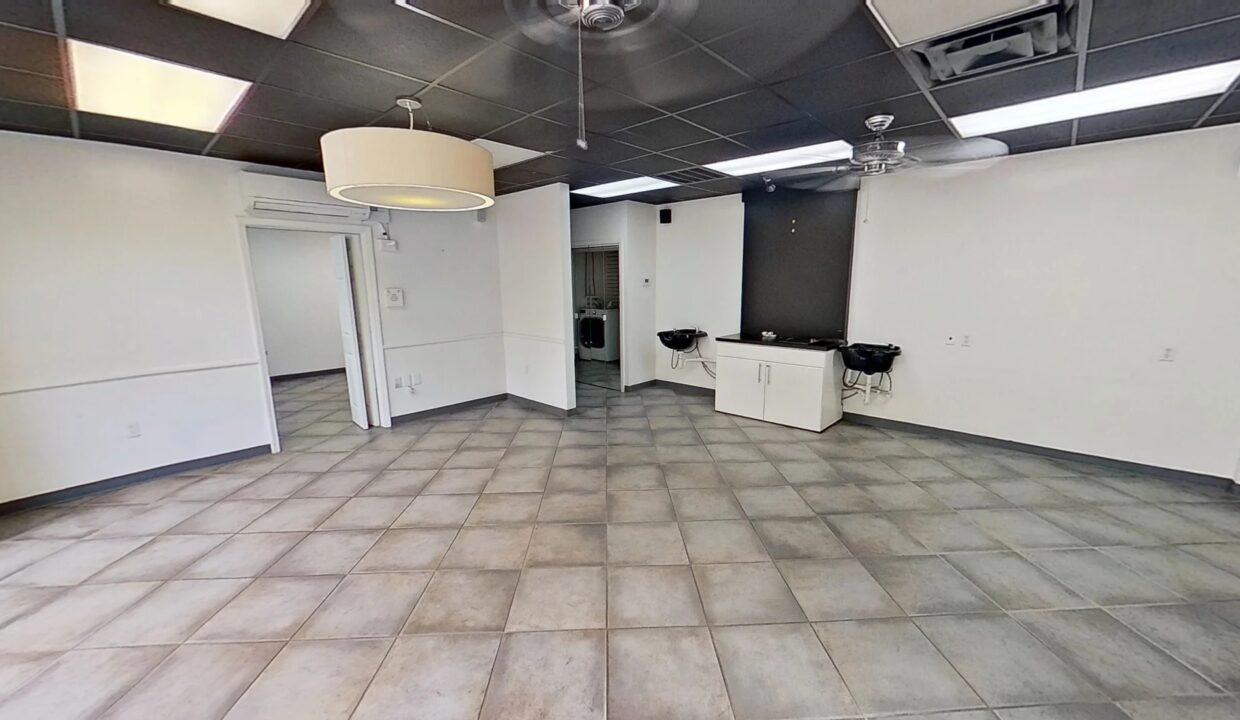 Salon.1